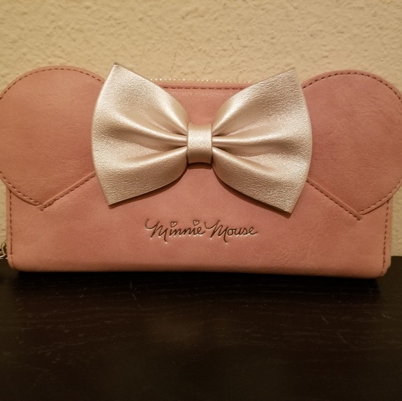 minnie mouse bow wallet